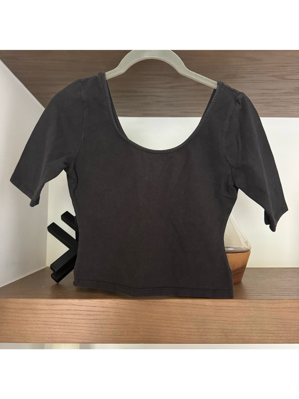 Kandy Kiss Cropped Fitted Top in Black